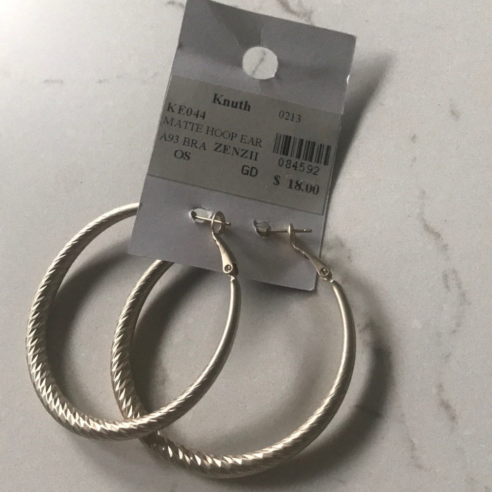 Earrings - Picture 2 of 3